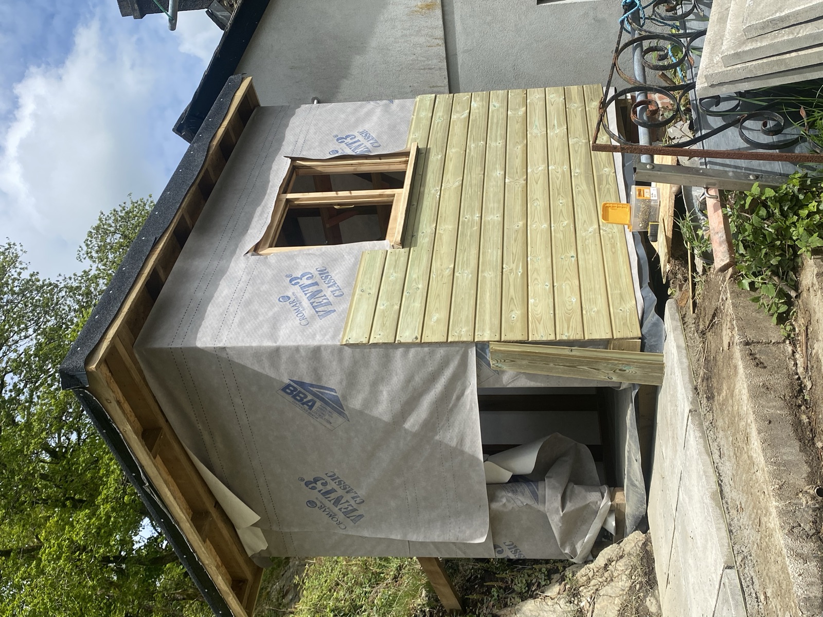 Outbuilding during construction